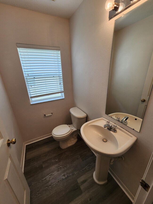 Building Photo - 13126 Fennway Ridge Dr