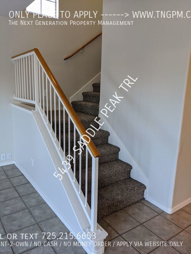 Building Photo - 5439 SADDLE PEAK TRL