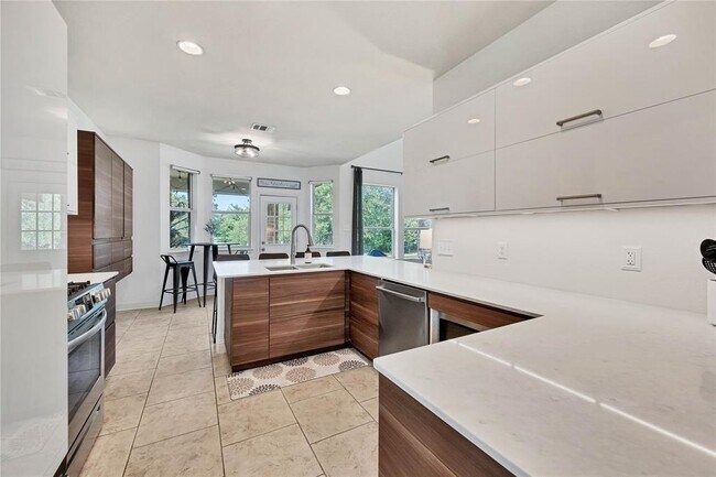 Building Photo - 14425 American Kestrel Dr