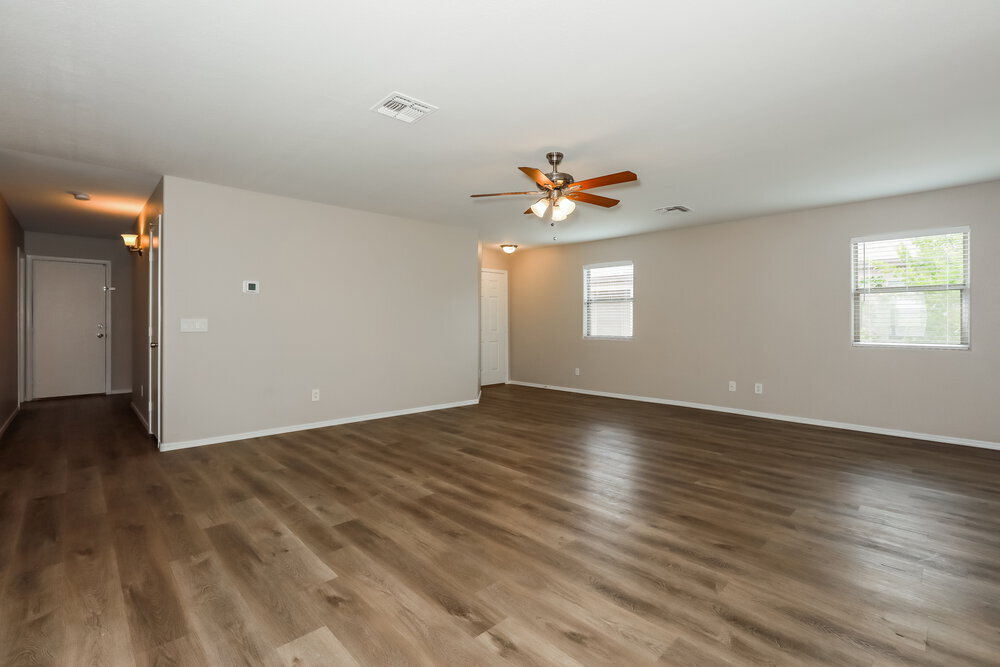 Building Photo - 1931 E Dust Devil Dr