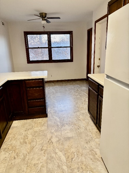 Building Photo - 1770 IN-46