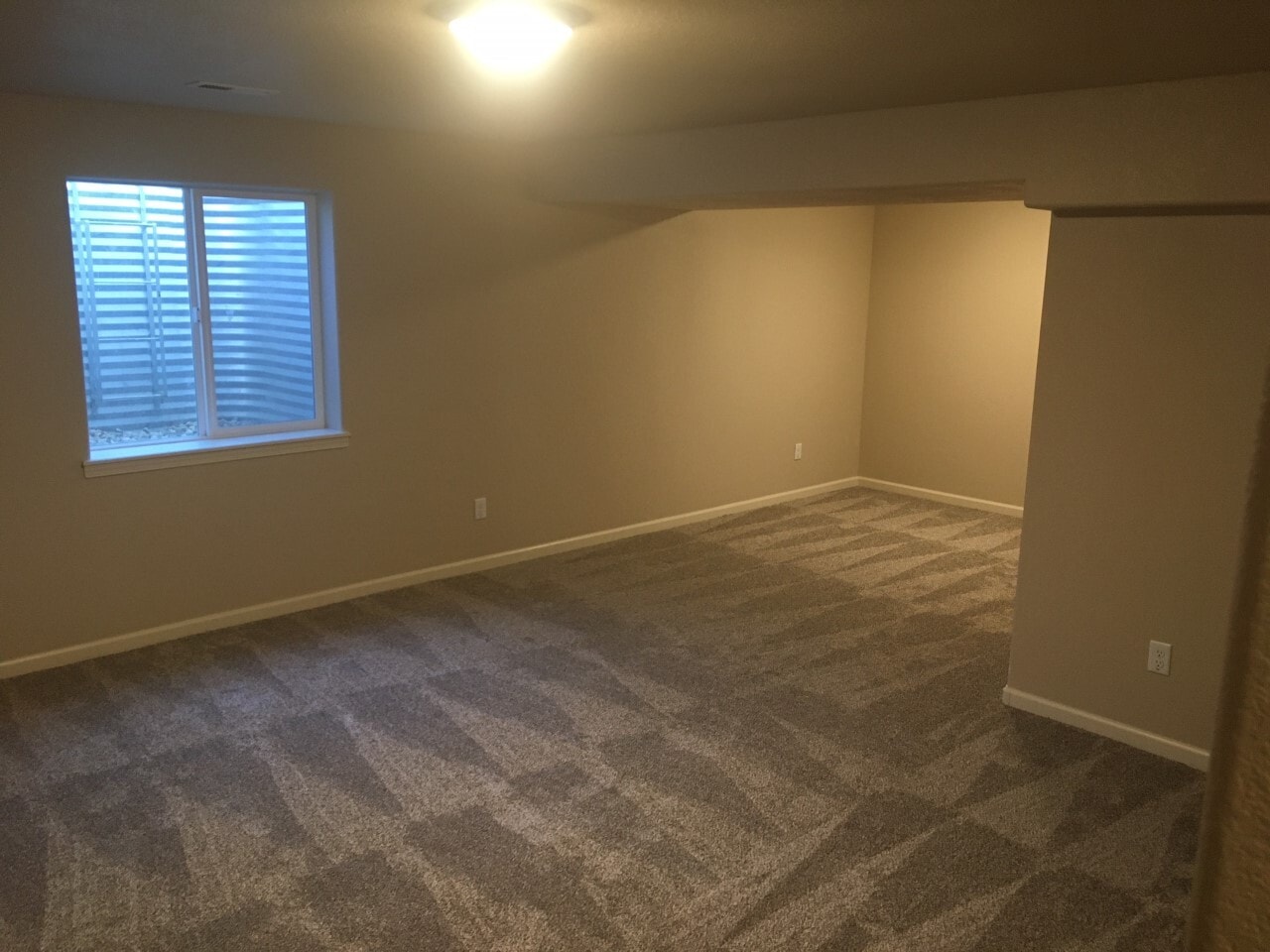 Building Photo - 95 Pike Lane