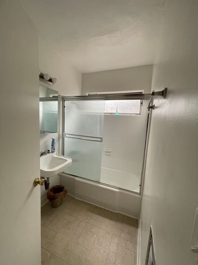 Building Photo - The Bungalows on 26TH