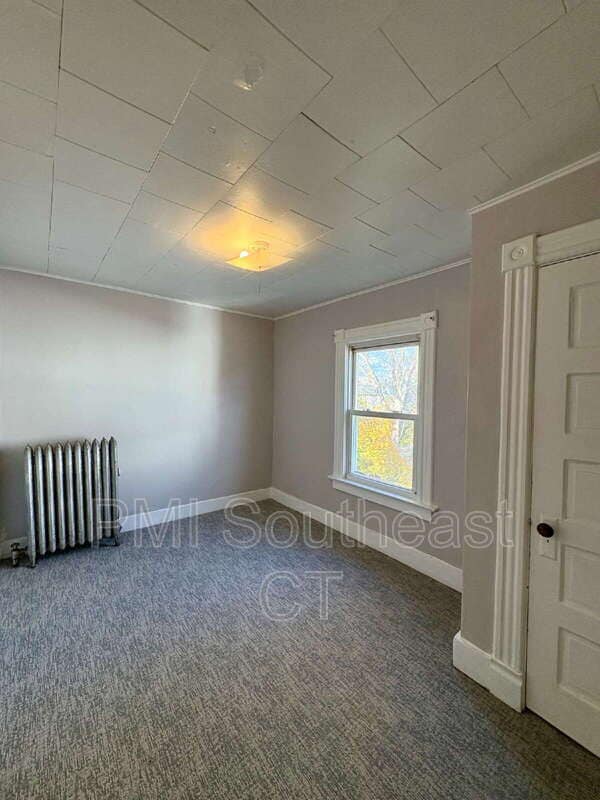 Building Photo - 79 Garfield Ave