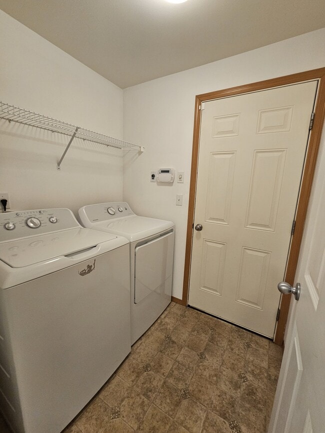 Building Photo - 508 Stickney Mountain Pl