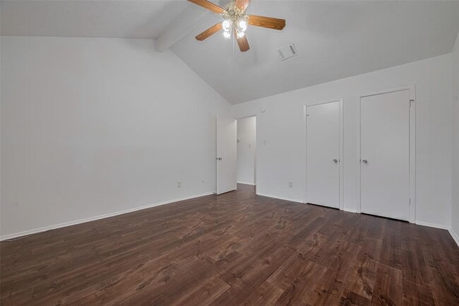 Building Photo - 15331 Peachmeadow Ln