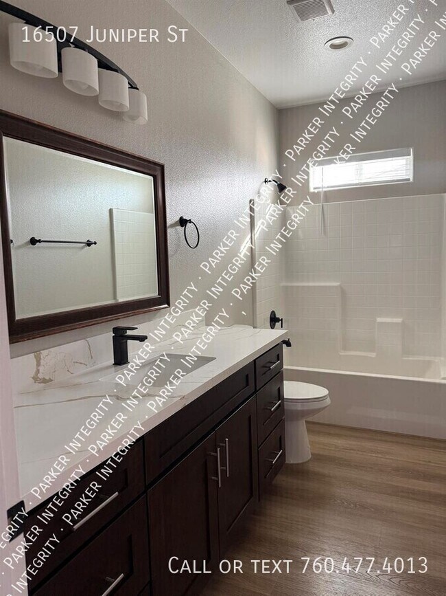 Building Photo - 16507 Juniper St