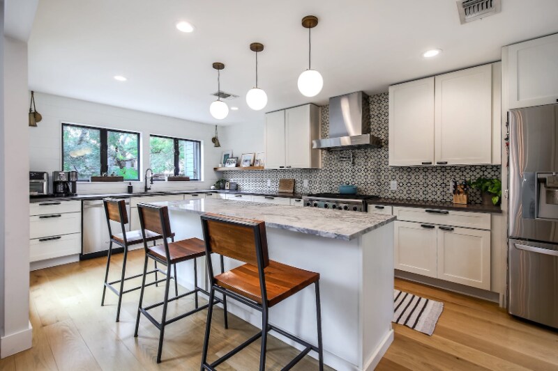 Building Photo - 7005 Danwood Dr