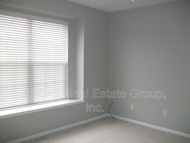 Building Photo - 2215 Colfax Ln