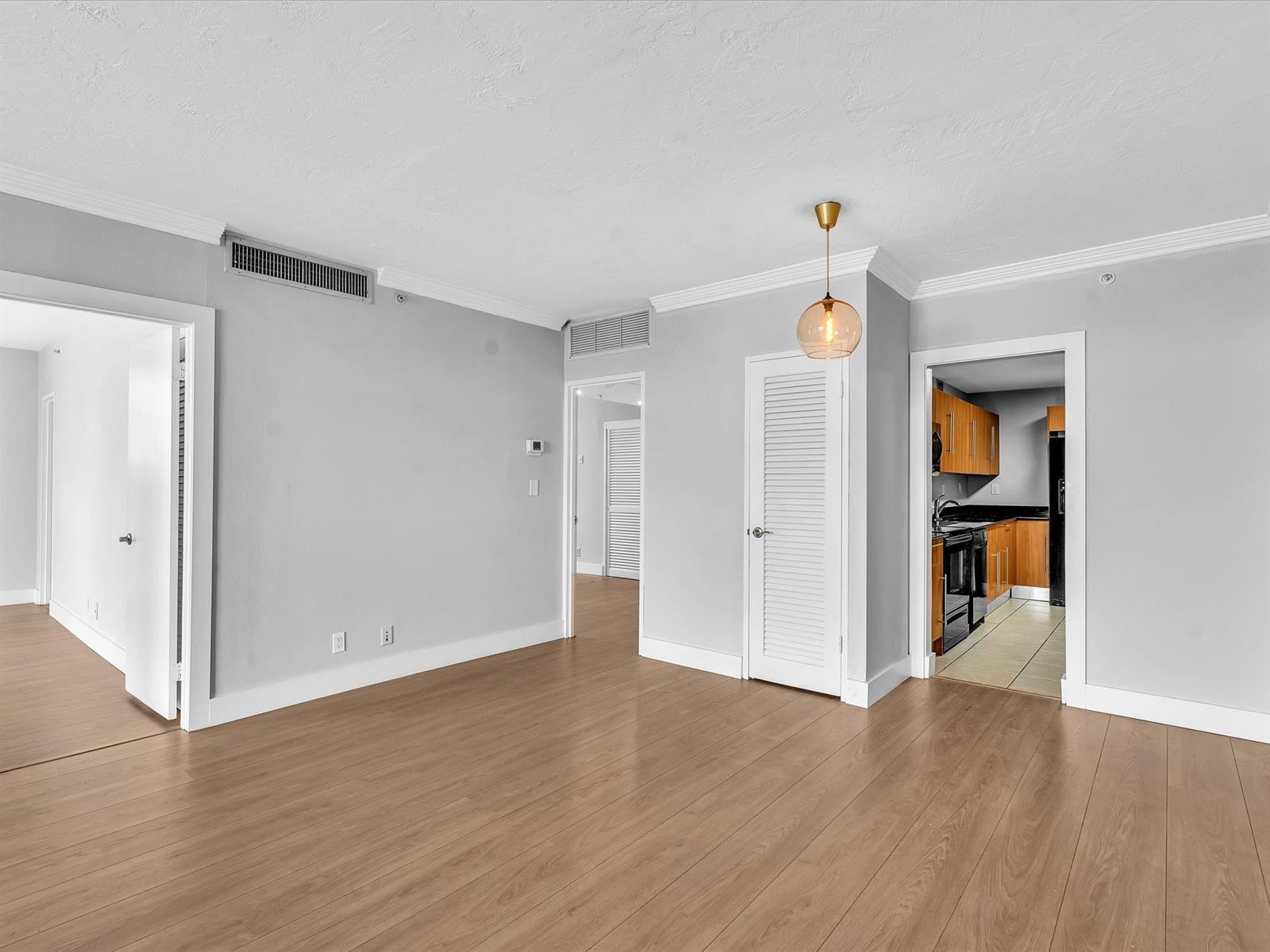 Building Photo - 3001 S Ocean Dr
