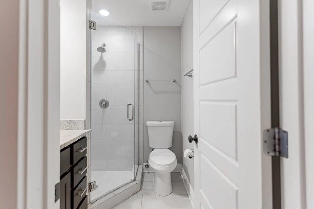 Building Photo - 1520 W Addison St