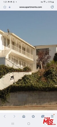 Building Photo - 7208 La Cienega Blvd