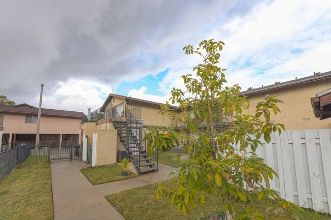 Building Photo - 1825Wilc