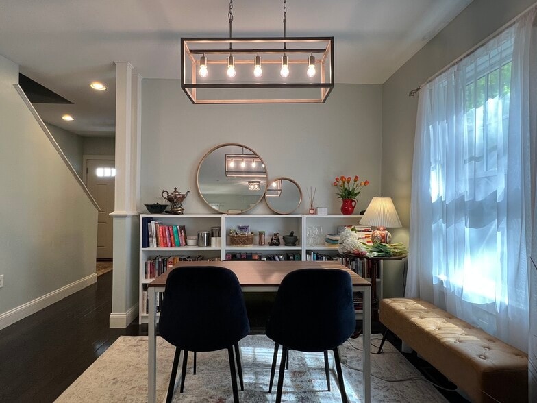 Building Photo - 337 Mount Support Rd