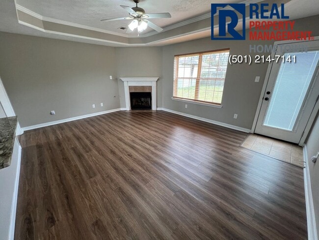Building Photo - 17 Mustang Dr