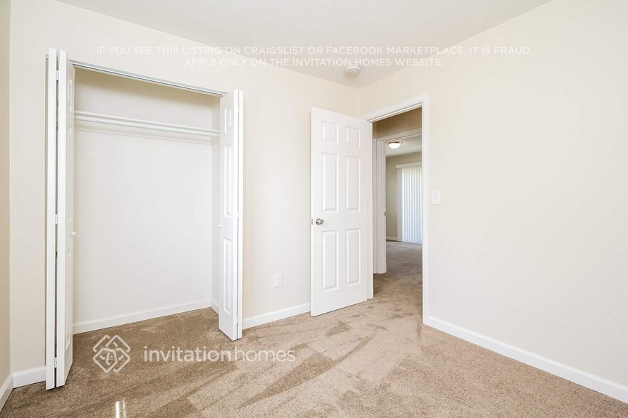 Building Photo - 5342 Xanadu St