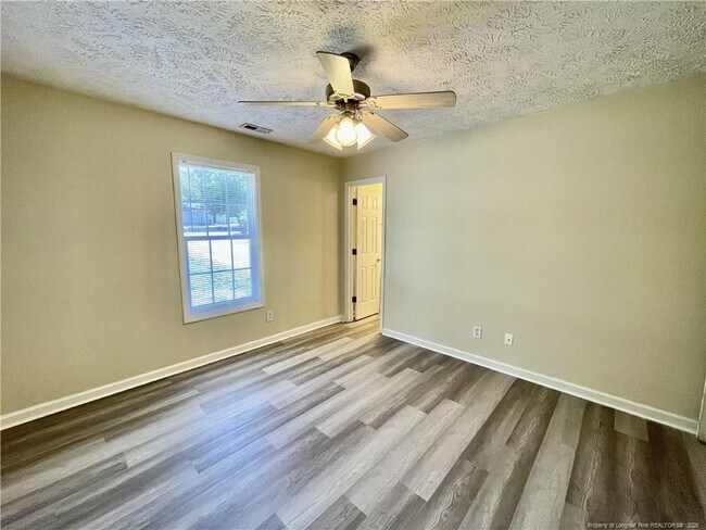 Building Photo - 3721 Betts Dr