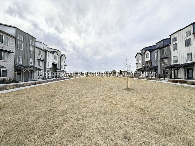 Building Photo - 2289 W 166th Ln