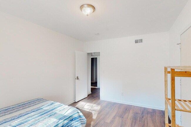 Building Photo - THE PLOVER | Enjoy a spacious split-level home in Jonesboro designed for comfort, privacy, and ea...