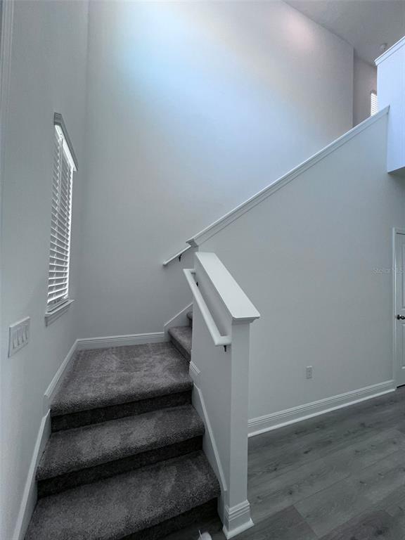 Building Photo - 2189 Sunshine Peak Dr