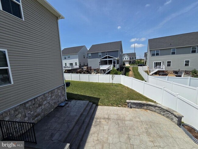 Building Photo - 7550 Mint Springs Ct