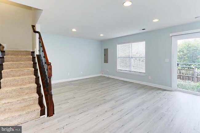 Building Photo - 42626 Beckett Terrace