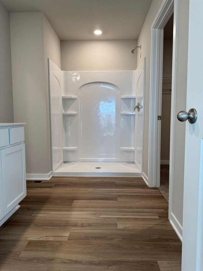 Building Photo - Never-Lived-In 4-Bedroom Ranch with Finished Basement Near Offutt AFB