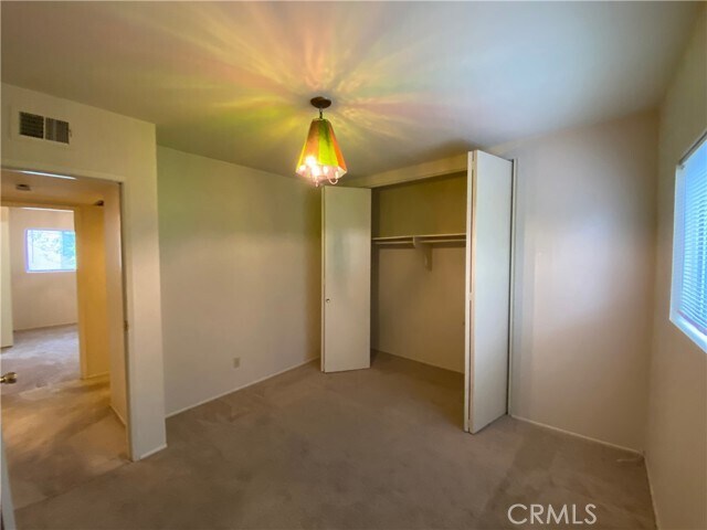 Building Photo - 815 Magnolia Ave