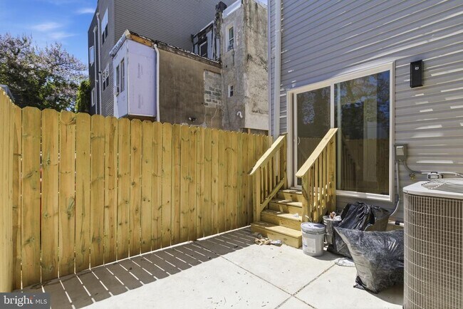 Building Photo - 2123 N 9th St