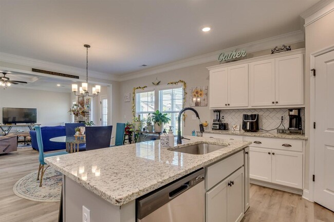 Building Photo - 6007 Bakerville Ln