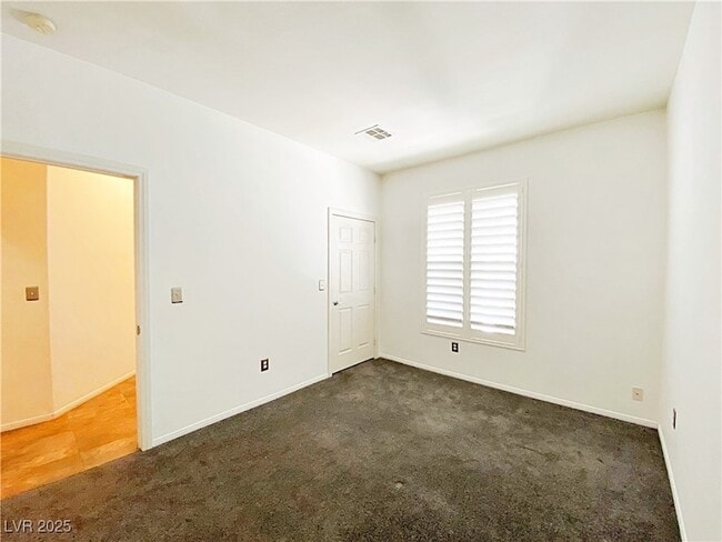 Building Photo - 8766 Beacon Harbor Ave