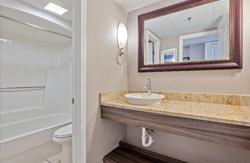 Building Photo - 6900 N Ocean Blvd