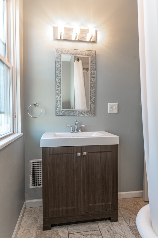 Building Photo - 1600 Rutherford Ave