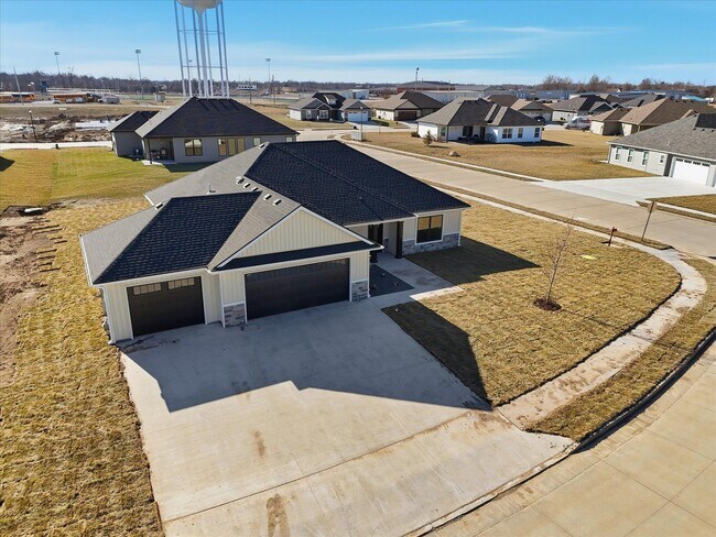 Building Photo - 14591 Wellstead Dr
