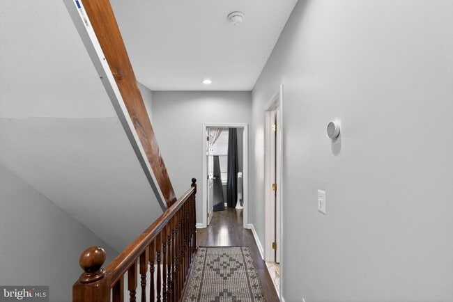 Building Photo - 1616 Webster St