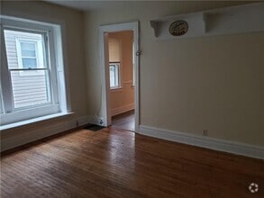 Building Photo - 36 Berkshire St
