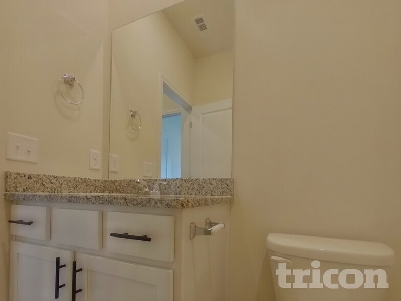 Building Photo - 451 Prescott Wy