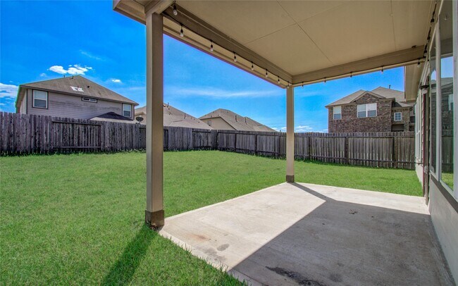 Building Photo - 24931 Puccini Pl
