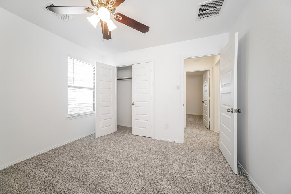 Building Photo - 16731 Rover Ln