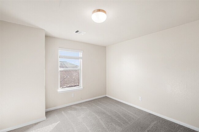 Building Photo - 15622 Marble Bluff Lane