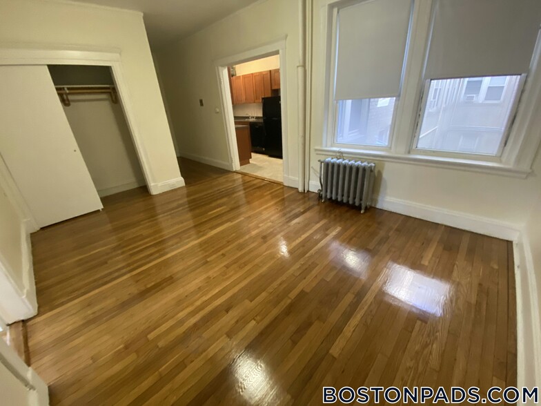 Building Photo - 1171 Boylston St
