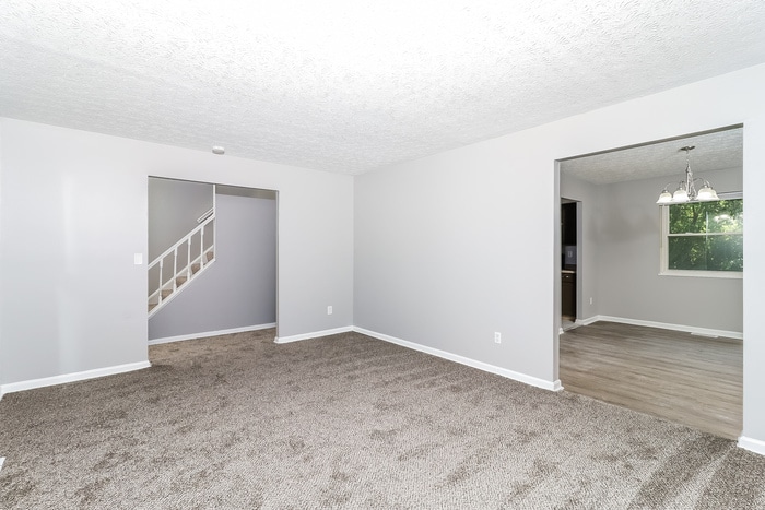 Building Photo - 9932 Greenriver Dr