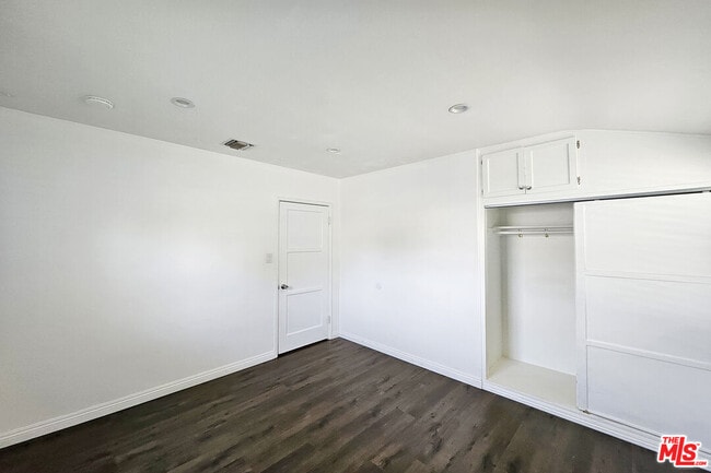 Building Photo - 15106 San Jose St