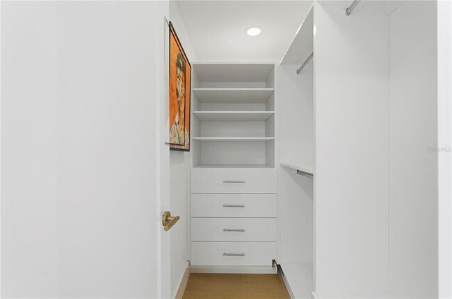 Building Photo - 377 22nd Ave SE