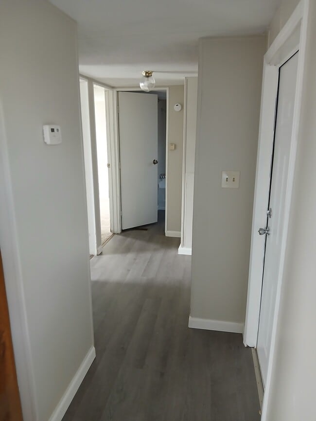 Building Photo - Mobile Home For Sale
