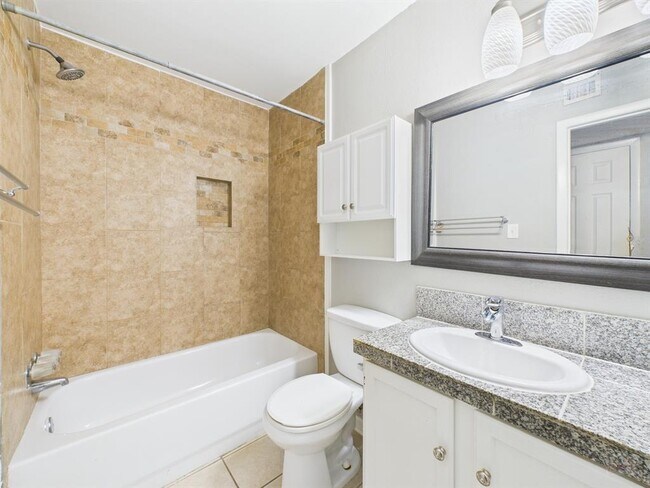 Building Photo - 3018 S 1st St