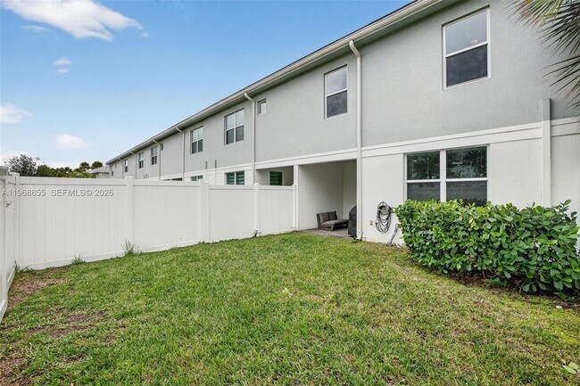 Building Photo - 543 Parsons Wy