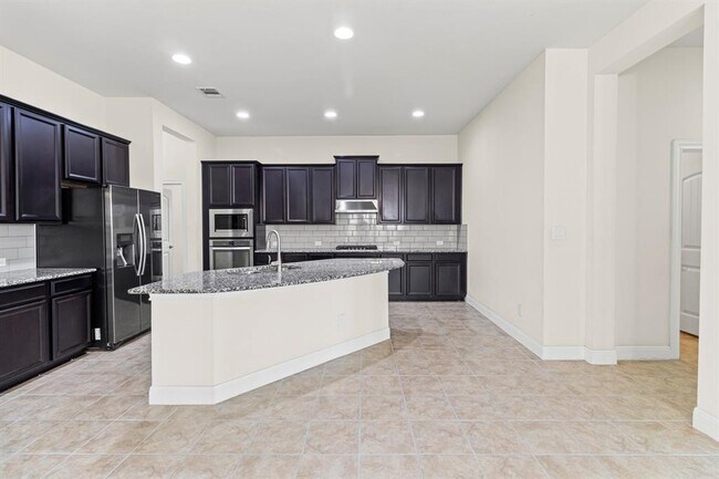 Building Photo - 2356 Centennial Loop
