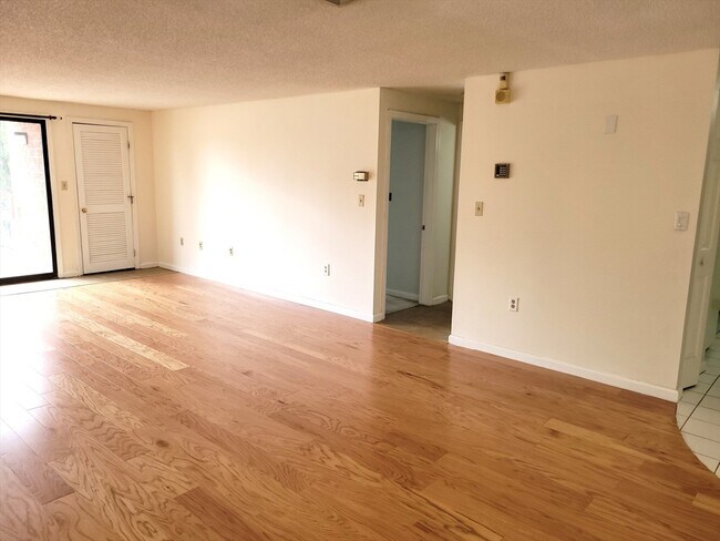 Building Photo - 30 Revere Beach Pkwy