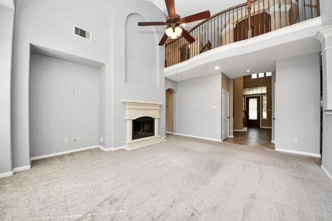 Building Photo - 9427 Sapphire Bay Ln